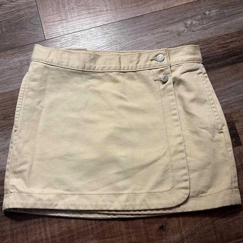 Nwt levis safari khaki wrap